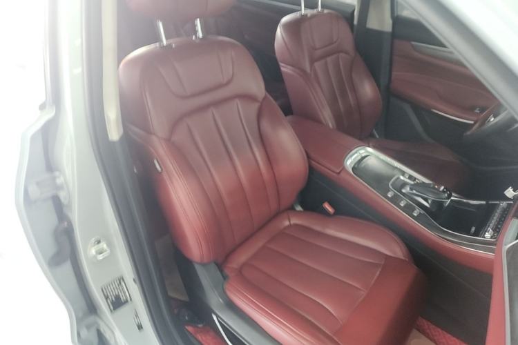 Used Dongfeng Fengon 580 2022 1.5T Automatic Luxury Edition Right Front Seat