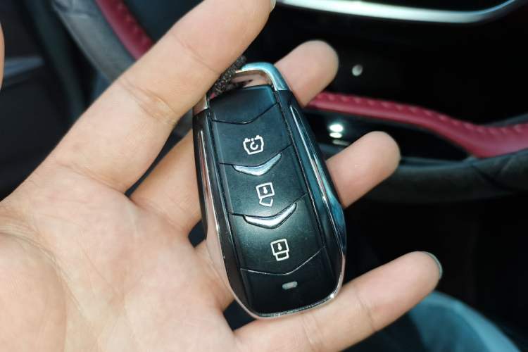 Used Dongfeng Fengon 580 2022 1.5T Automatic Enjoyment Model Vehicle Key