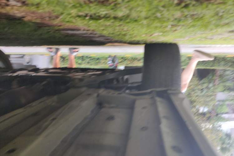 Used Dongfeng Fengon 580 2022 1.5T Automatic Luxury Edition Chassis Front Left