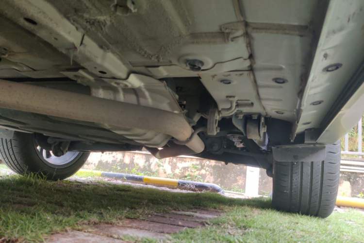 Used Dongfeng Fengon 580 2022 1.5T Automatic Luxury Edition Chassis Rear Left