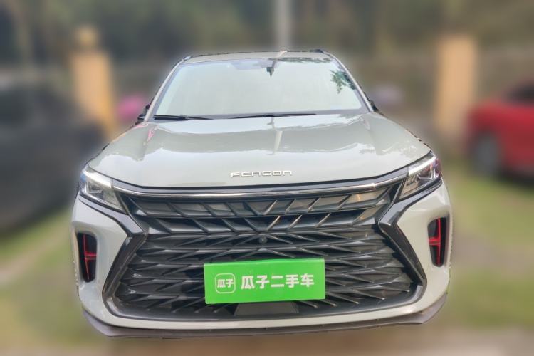Used Dongfeng Fengon 580 2022 1.5T Automatic Luxury Edition Front