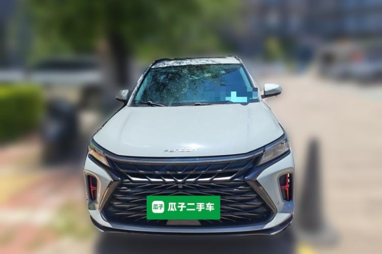Used Dongfeng Fengon 580 2022 1.5T Automatic Luxury Edition Front