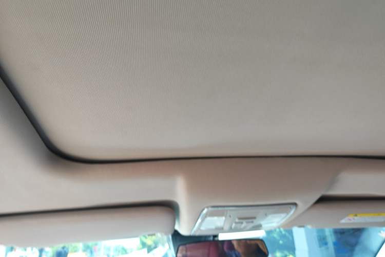 Used Dongfeng Fengon 580 2022 1.5T Automatic Luxury Edition Headliner