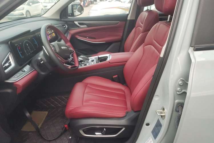 Used Dongfeng Fengon 580 2022 1.5T Automatic Luxury Edition Left Front Seat