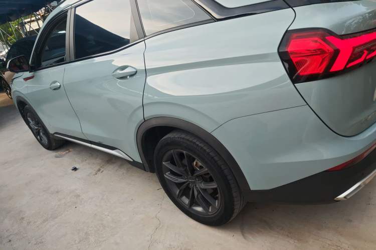 Used Dongfeng Fengon 580 2022 1.5T Automatic Enjoyment Model Left Side