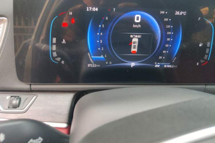 Used Dongfeng Fengon 580 2022 1.5T Automatic Luxury Edition Odometer Close Up