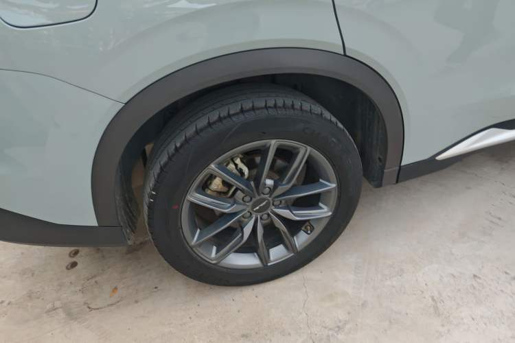 Used Dongfeng Fengon 580 2022 1.5T Automatic Enjoyment Model Right Rear Wheel Hub