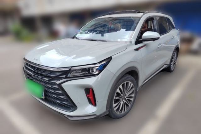 Used Dongfeng Fengon 580 2022 1.5T Automatic Luxury Edition