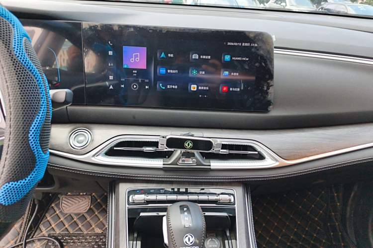 Used Dongfeng Fengon 580 2022 1.5T Automatic Luxury Version Audio And AC Panel