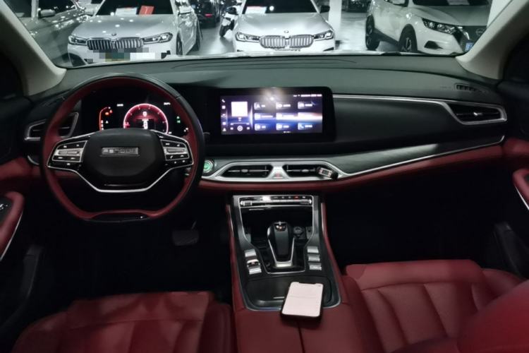 Used Dongfeng Fengon 580 2022 1.5T Automatic Luxury Edition Center Console
