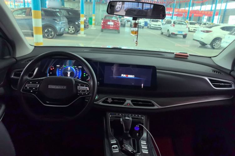 Used Dongfeng Fengon 580 2022 1.5T Automatic Luxury Version Center Console