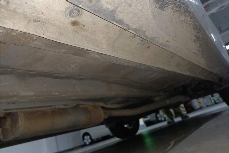 Used Dongfeng Fengon 580 2022 1.5T Automatic Enjoyment Model Chassis Front Left