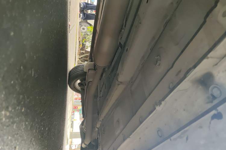 Used Dongfeng Fengon 580 2022 1.5T Automatic Enjoyment Model Chassis Front Left