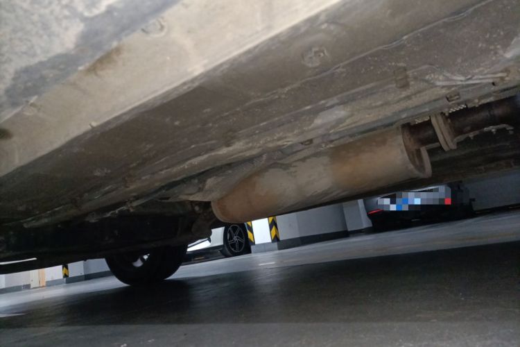 Used Dongfeng Fengon 580 2022 1.5T Automatic Enjoyment Model Chassis Front Right