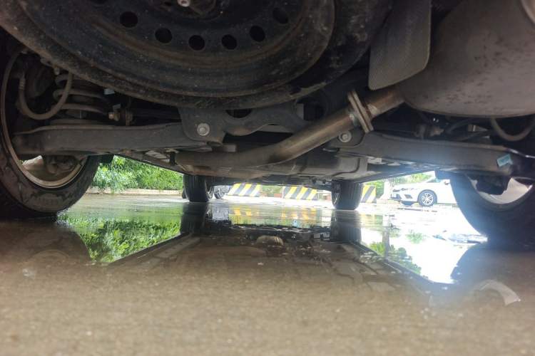 Used Dongfeng Fengon 580 2022 1.5T Automatic Luxury Version Chassis Rear