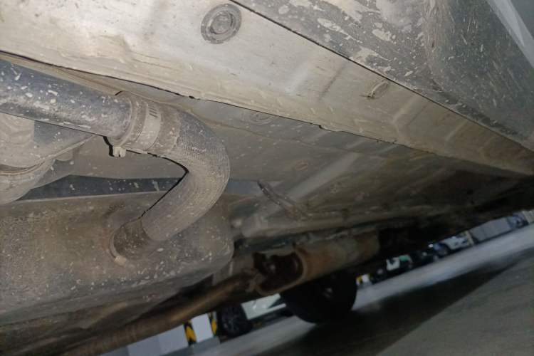 Used Dongfeng Fengon 580 2022 1.5T Automatic Enjoyment Model Chassis Rear Right
