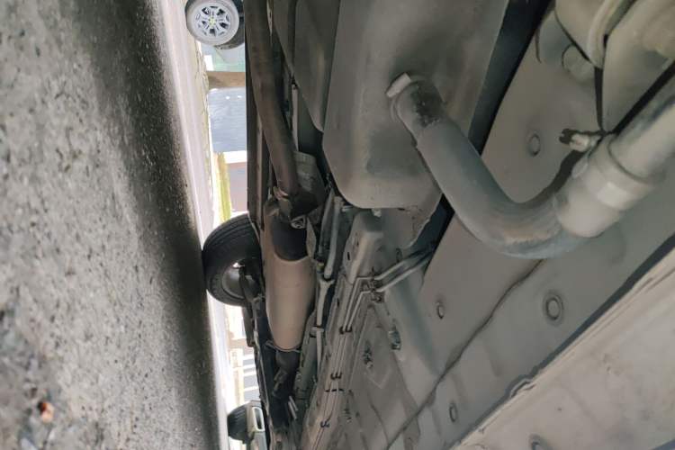 Used Dongfeng Fengon 580 2022 1.5T Automatic Enjoyment Model Chassis Rear Right