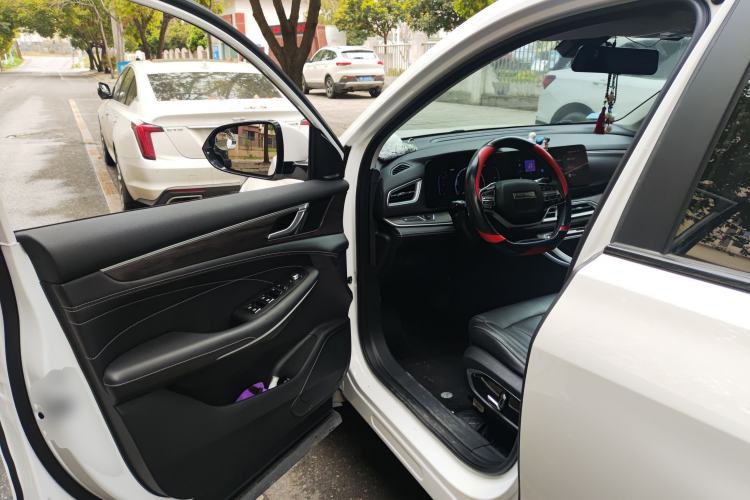 Used Dongfeng Fengon 580 2022 1.5T Automatic Enjoyment Model Driver Seat
