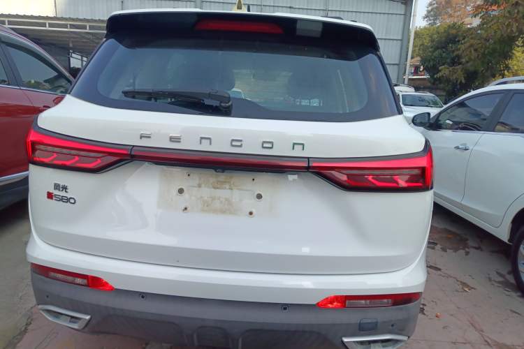 Used Dongfeng Fengon 580 2022 1.5T Automatic Luxury Version Exterior 4