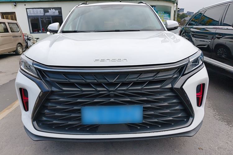 Used Dongfeng Fengon 580 2022 1.5T Automatic Luxury Version Front
