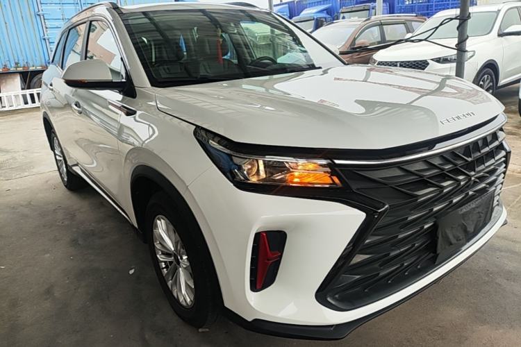 Used Dongfeng Fengon 580 2022 1.5T Automatic Luxury Version Front Right 45 Deg