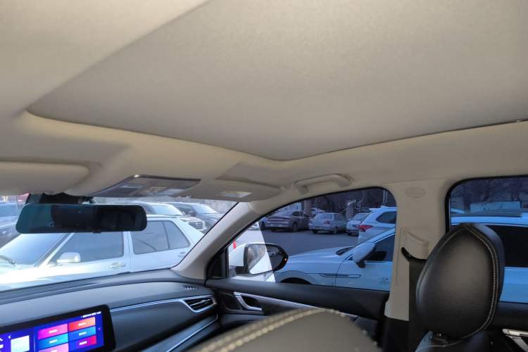 Used Dongfeng Fengon 580 2022 1.5T Automatic Enjoyment Model Headliner