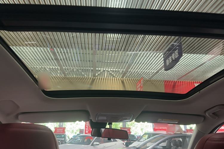 Used Dongfeng Fengon 580 2022 1.5T Automatic Luxury Edition Headliner