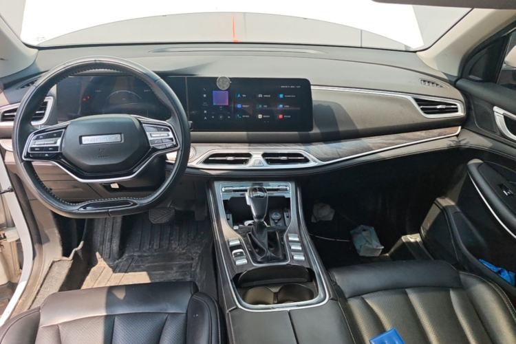 Used Dongfeng Fengon 580 2022 1.5T Automatic Luxury Version Interior 2