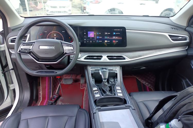 Used Dongfeng Fengon 580 2022 1.5T Automatic Luxury Version Interior 2