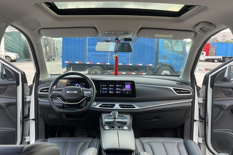 Used Dongfeng Fengon 580 2022 1.5T Automatic Luxury Version Interior 4