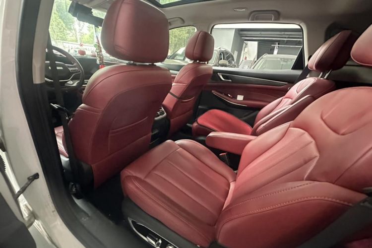 Used Dongfeng Fengon 580 2022 1.5T Automatic Luxury Edition Interior 5