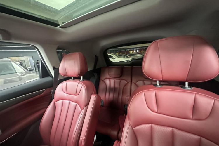Used Dongfeng Fengon 580 2022 1.5T Automatic Luxury Edition Interior 7