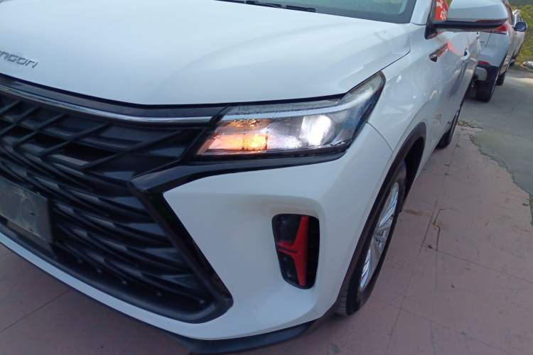 Used Dongfeng Fengon 580 2022 1.5T Automatic Luxury Version Left Front Headlight