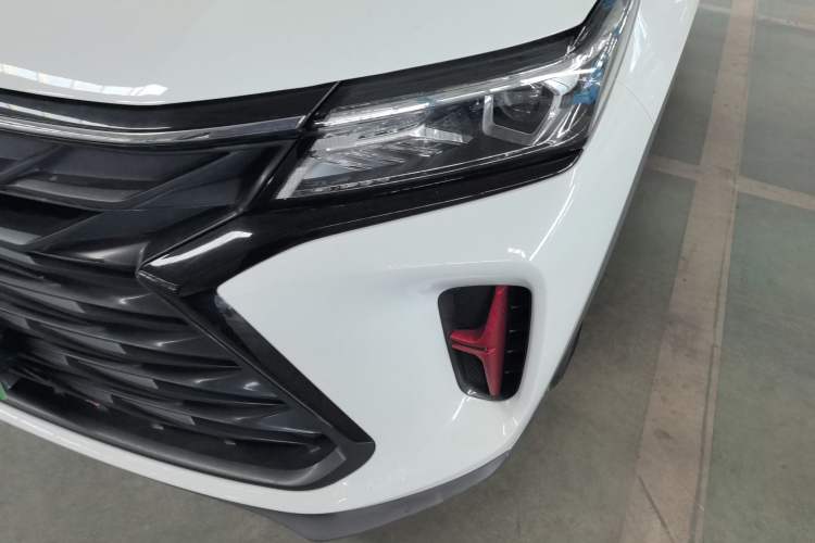Used Dongfeng Fengon 580 2022 1.5T Automatic Luxury Version Left Front Headlight