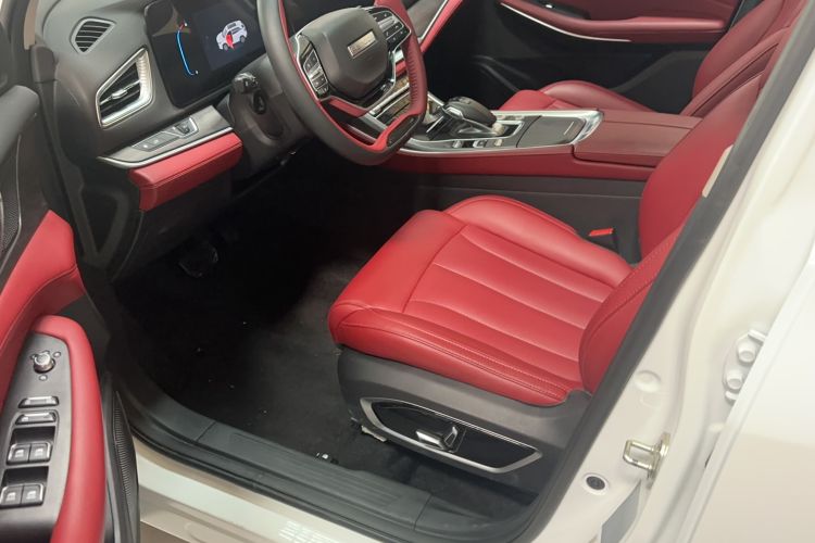 Used Dongfeng Fengon 580 2022 1.5T Automatic Luxury Edition Left Front Seat