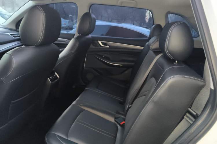 Used Dongfeng Fengon 580 2022 1.5T Automatic Enjoyment Model Left Rear Seat