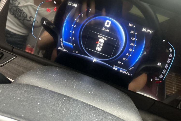 Used Dongfeng Fengon 580 2022 1.5T Automatic Luxury Edition Odometer Close Up