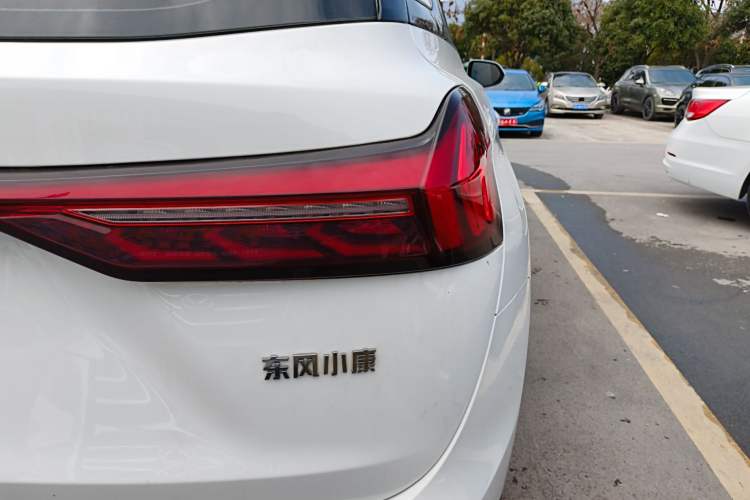 Used Dongfeng Fengon 580 2022 1.5T Automatic Luxury Version Right Rear Taillight