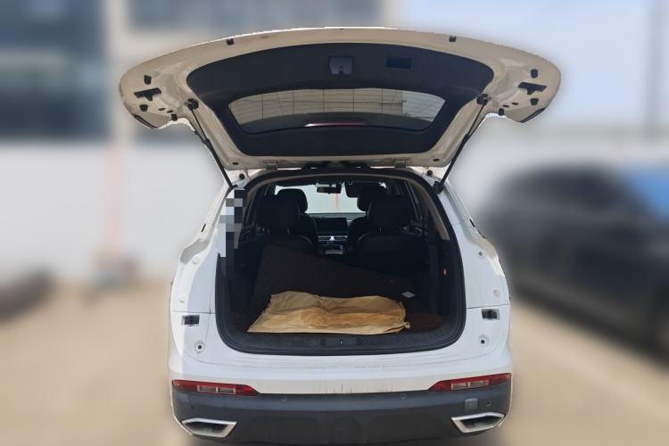 Used Dongfeng Fengon 580 2022 1.5T Automatic Luxury Version Trunk