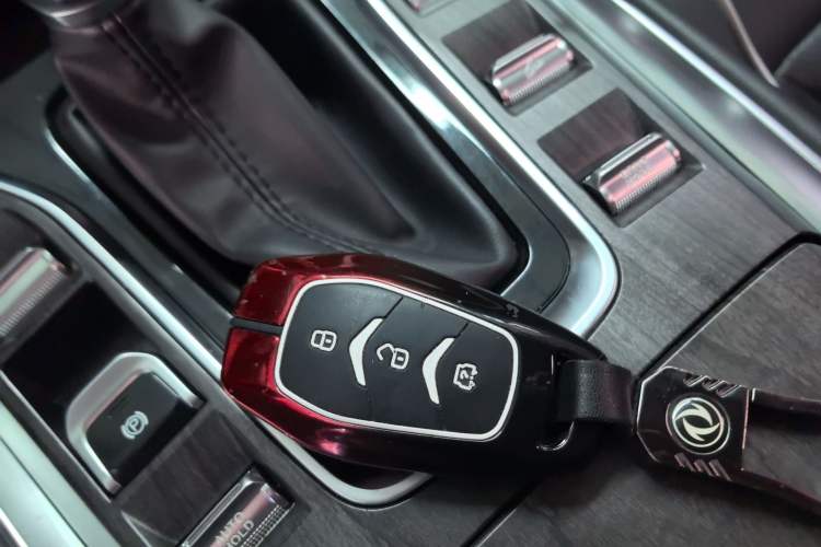 Used Dongfeng Fengon 580 2022 1.5T Automatic Luxury Version Vehicle Key