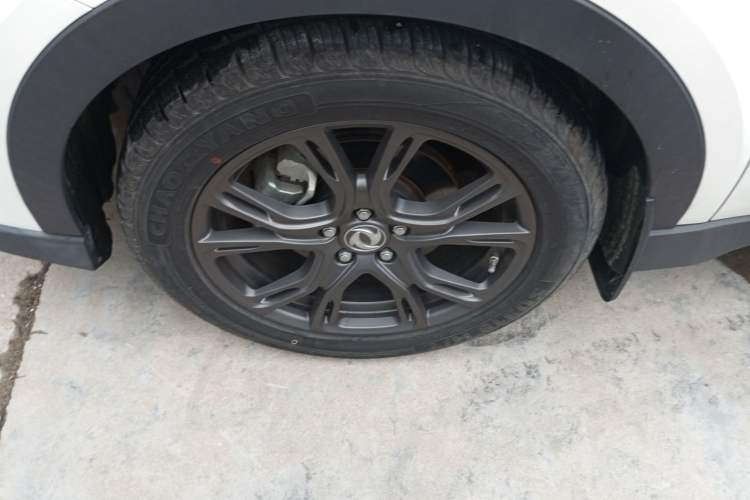 Used Dongfeng Fengon 580 New Energy 2019 1.8L PHEV Zhihao Model 7 Seats Exterior 7