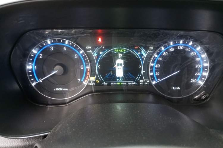 Used Dongfeng Fengon 580 New Energy 2019 1.8L PHEV Zhihao Model 7 Seats Instrument Cluster