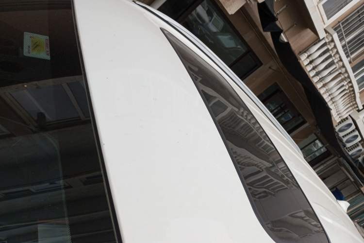Used Dongfeng Fengon 580 New Energy 2019 1.8L PHEV Zhihao Model 7 Seats Roof