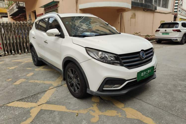 Used Dongfeng Fengon 580 New Energy 2019 1.8L PHEV Zhihao Model 7 Seats Front Right 45 Deg