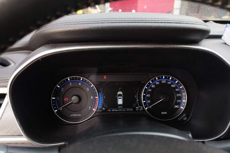 Used Dongfeng Fengon 580 New Energy 2019 1.8L PHEV Zhihao Model 7 Seats Instrument Cluster