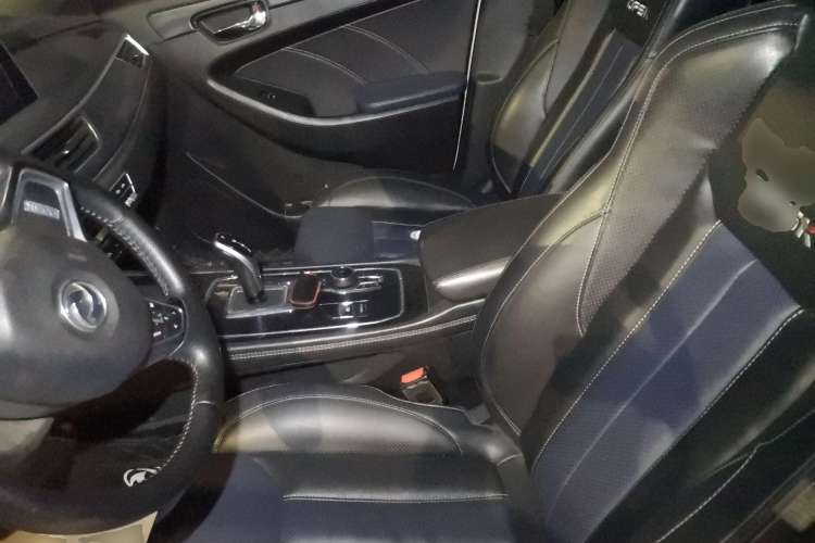 Used Dongfeng Fengon 580 New Energy 2019 1.8L PHEV Zhihao Model 7 Seats Left Front Seat