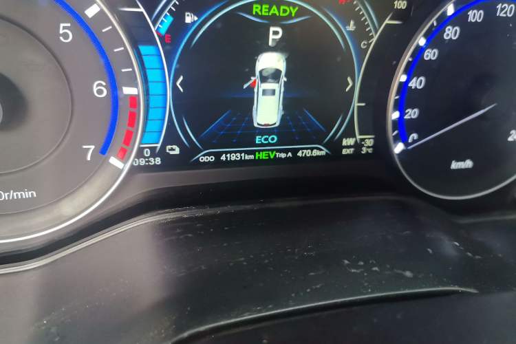 Used Dongfeng Fengon 580 New Energy 2019 1.8L PHEV Zhihao Model 7 Seats Odometer Close Up