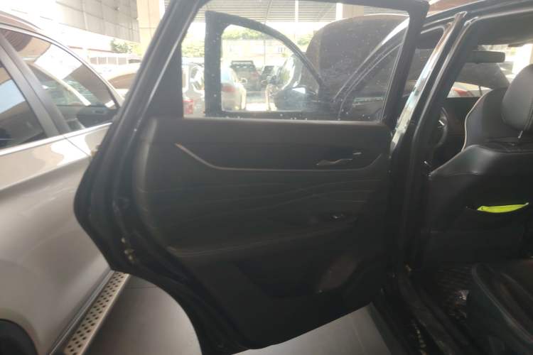 Used Dongfeng Fengon 580Pro 2020 280TGDI CVT Smart Edition Interior 8