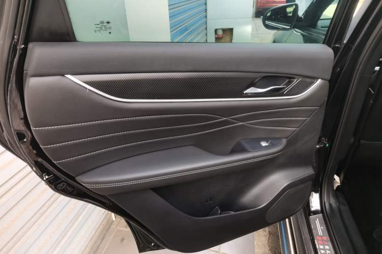 Used Dongfeng Fengon 580Pro 2020 280TGDI CVT Navigation Edition Left Rear Door Interior