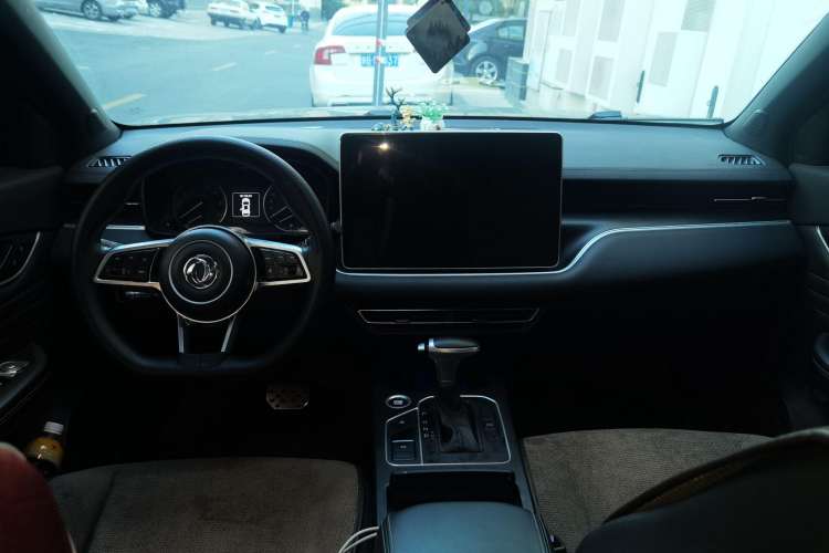 Used Dongfeng Fengon 580Pro 2020 280TGDI CVT Yuling Edition Center Console